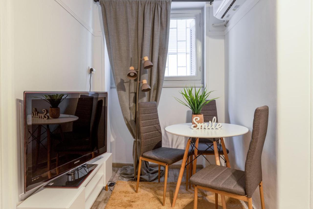 Central Apartment In The Heart Of Historic Center Athens Exterior photo